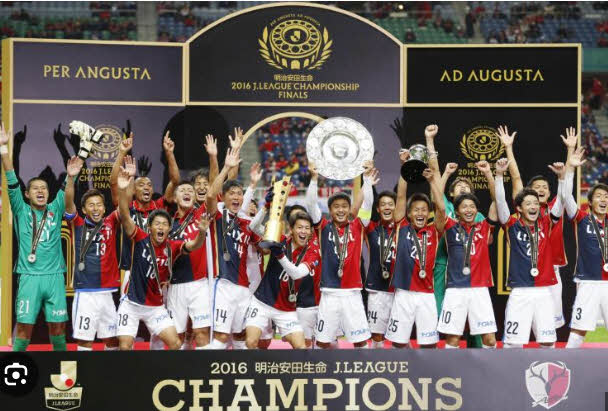 Giải bóng đá J-League